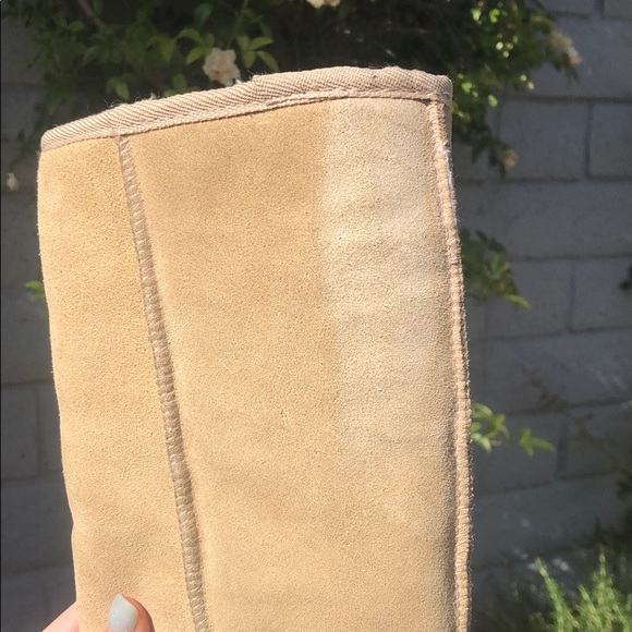 Sheepskin ugg style boots - Picture 7 of 7